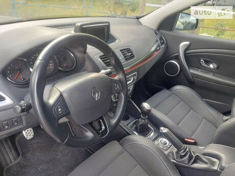 Renault Megane 2012 года