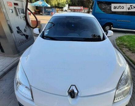 Renault Megane 2012 року