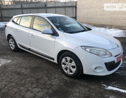 Renault Megane 2010 року