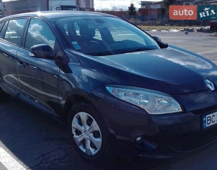 Renault Megane 2011 года