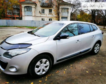 Renault Megane 2012 года - Фото 1 авто