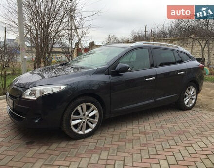 Renault Megane 2011 года