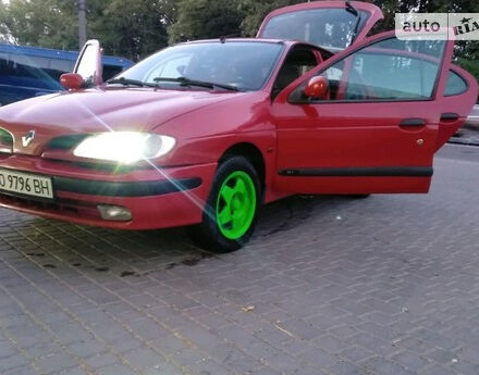 Renault Megane 1998 года