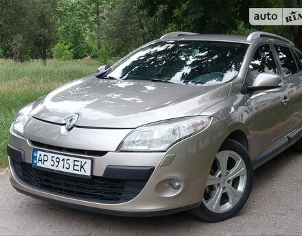 Renault Megane 2011 року