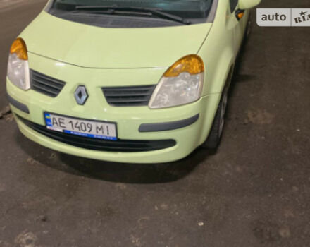 Фото на відгук з оцінкою 5   про авто Renault Modus 2006 року випуску від автора “Евгений” з текстом: Очень классная семейная машинка для не большой семьи, внутри просторная, светлая, места хватает и...