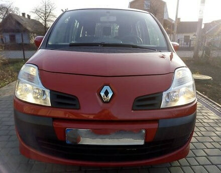 Renault Modus 2011 года