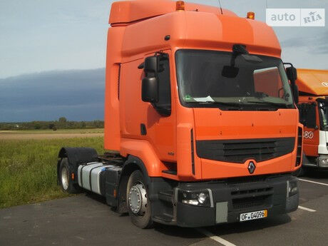 Renault Premium 2010 року