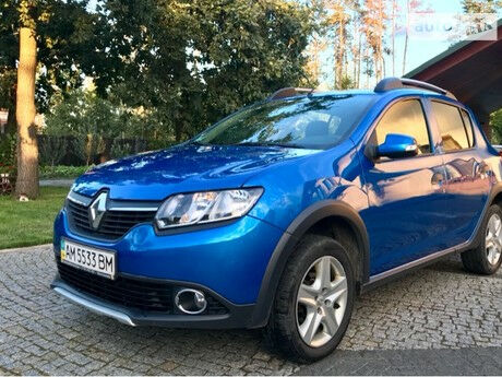 Рено Сандеро СтэпВэй 2013 года Renault Sandero StepWay 2013 года