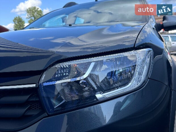 Renault Sandero StepWay 2021 року