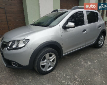 Renault Sandero StepWay 2013 року