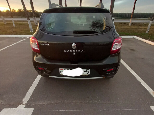 Renault Sandero 2016 года