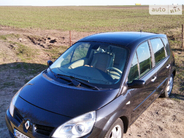 Renault Scenic 2008 года