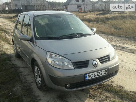 Рено Сценик 2005 года Renault Scenic 2005 года