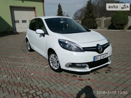 Renault Scenic 2013 року