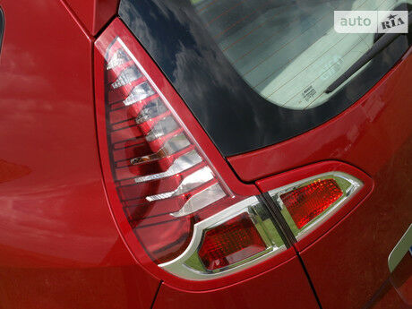 Рено Сценик 2000 року Renault Scenic 2000 року