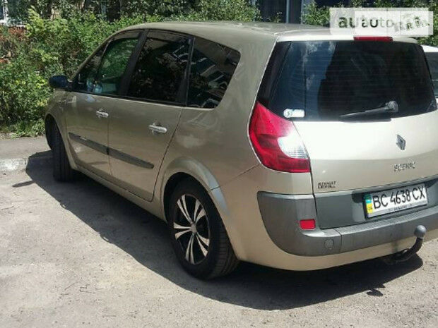 Renault Scenic 2007 года