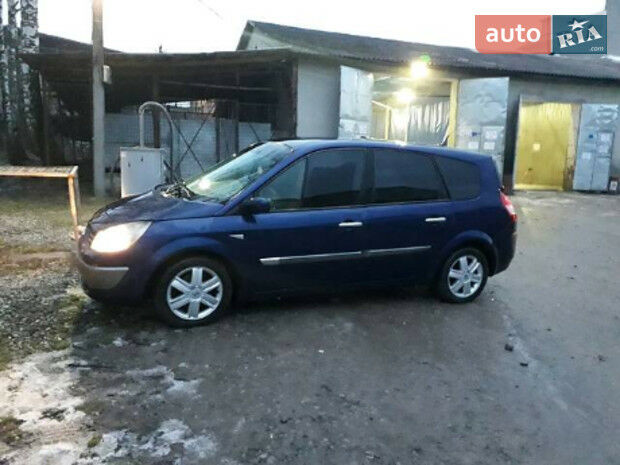 Renault Scenic 2005 року