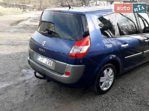 Renault Scenic 2005 року