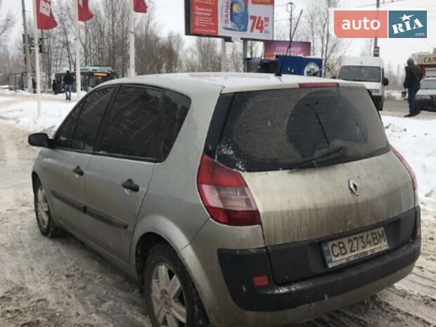 Renault Scenic 2005 року