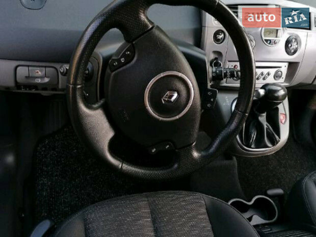 Renault Scenic 2006 года