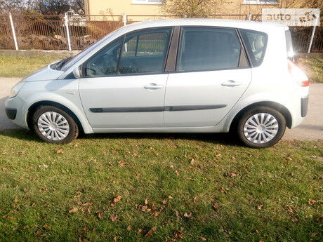 Рено Сценик 2004 года Renault Scenic 2004 года