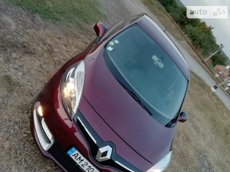 Renault Scenic 2014 года