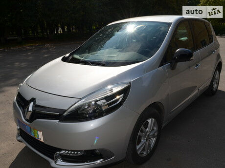 Рено Сценик 2014 года Renault Scenic 2014 года