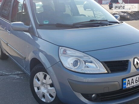 Renault Scenic 2006 года