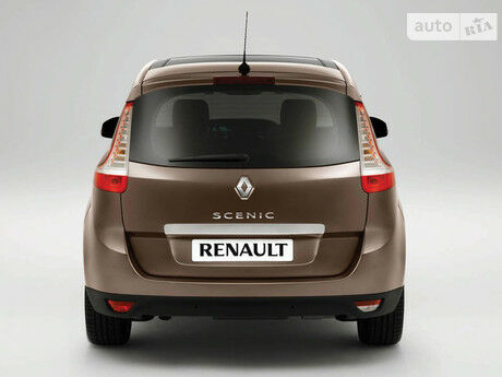 Renault Scenic 2010 года