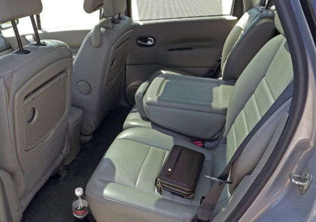 Renault Scenic 2005 года