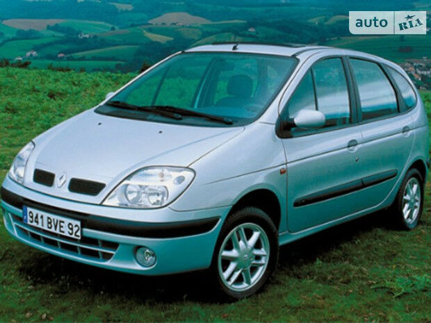 Renault Scenic 2000 года