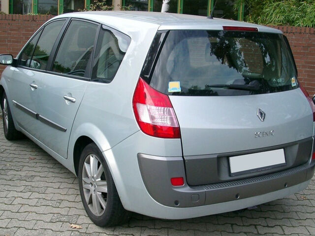 Рено Сценик 2003 року Renault Scenic 2003 року