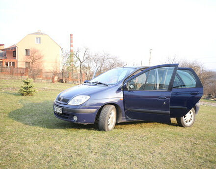 Renault Scenic 2002 года