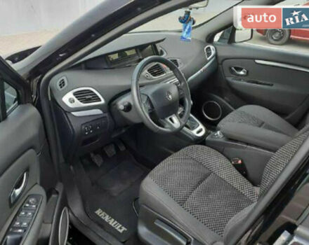 Renault Scenic 2011 года - Фото 4 авто