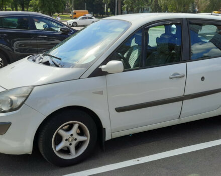 Renault Scenic 2009 года