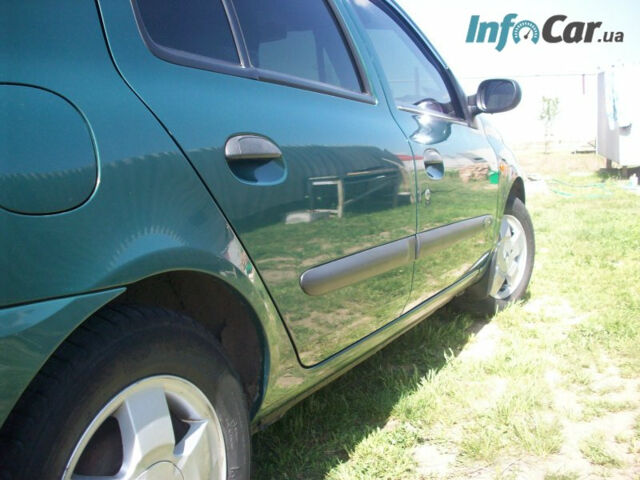 Renault Symbol 2004 года