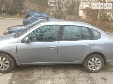 Рено Симбол 2009 года Renault Symbol 2009 года