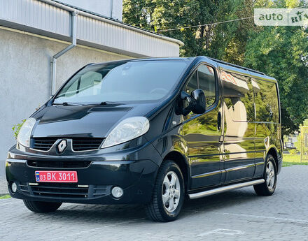 Renault Trafic груз.-пасс. 2012 року