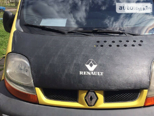 Renault Trafic пасс. 2006 года