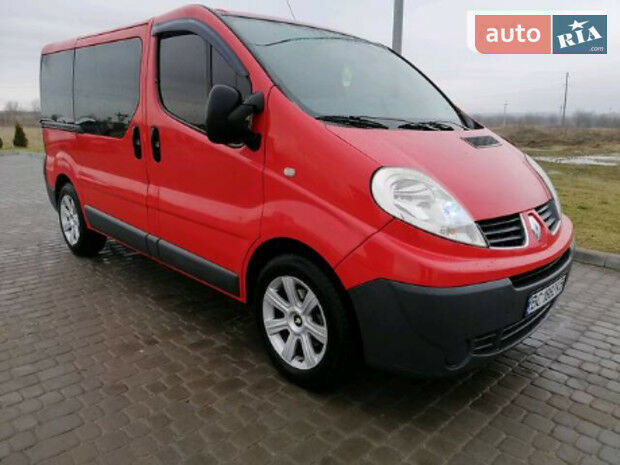 Renault Trafic пасс. 2007 року