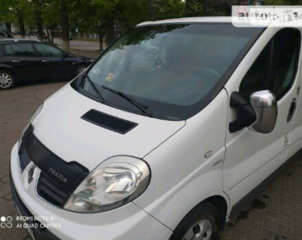 Renault Trafic пасс. 2009 года - Фото 2 авто