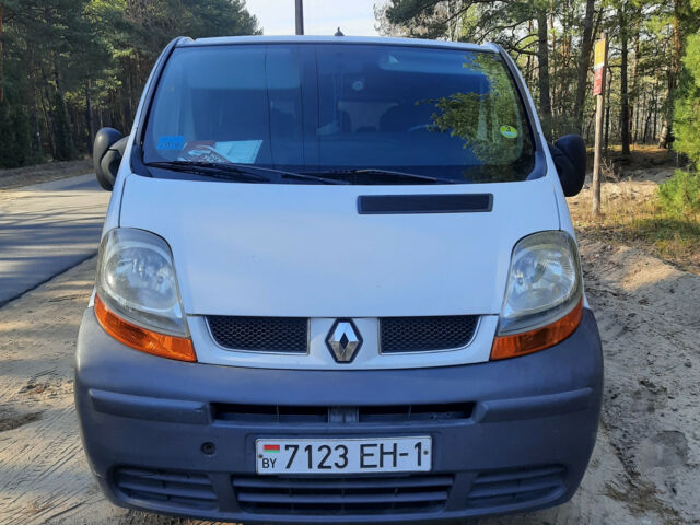 Renault Trafic 2002 года