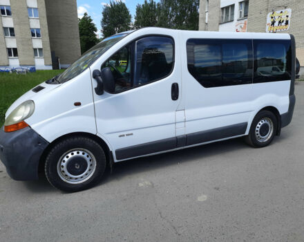 Renault Trafic 2002 року