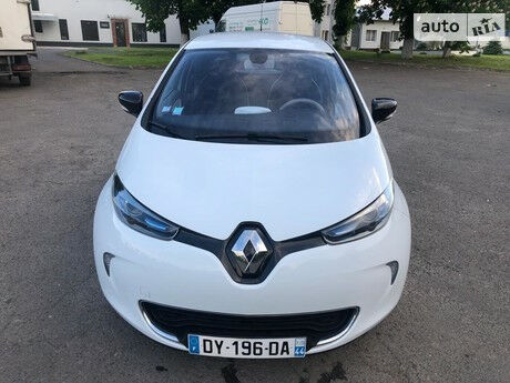 Renault Zoe 2015 року