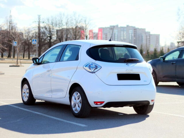 Renault Zoe 2017 года