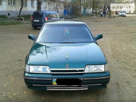 Rover 827 1990 року