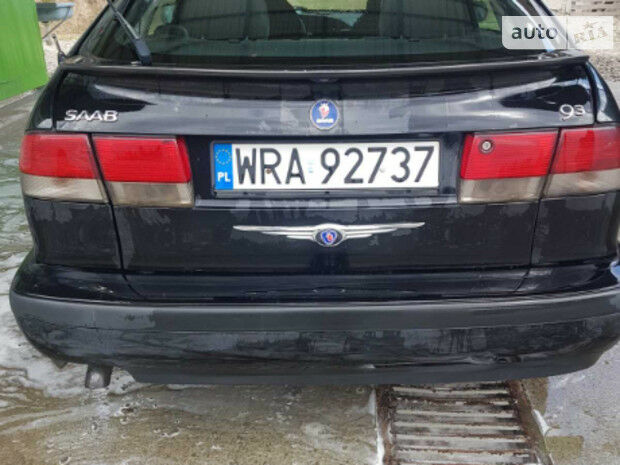 Saab 9-3 2002 року