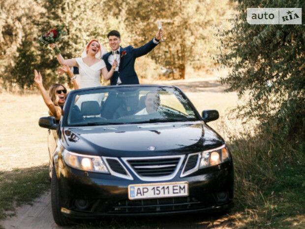 Saab 9-3 2011 року