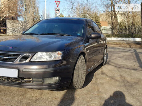 Saab 9-3 2003 року