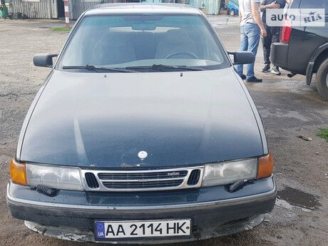 Сааб 9000 1992 года Saab 9000 1992 года